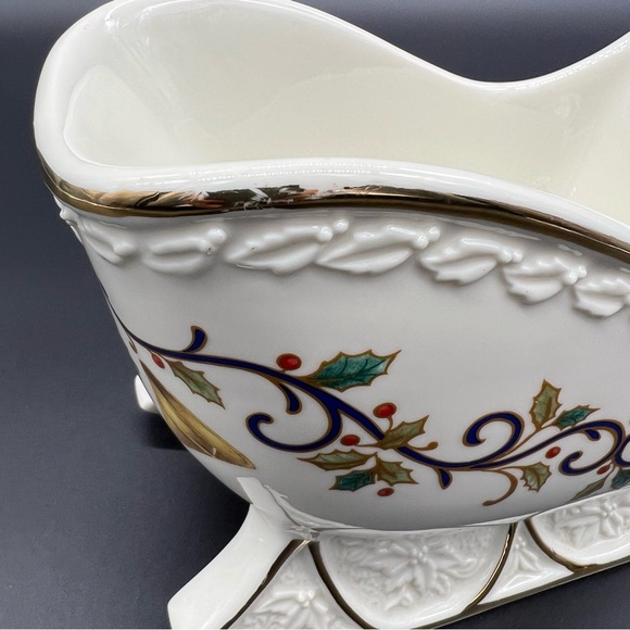 Mikasa Holly Sleigh Centerpiece Christmas Bowl KT410 - Picture 5 of 10